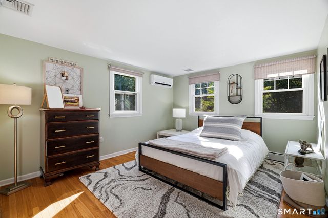 6 Jericho Drive, Old Lyme, CT 06371