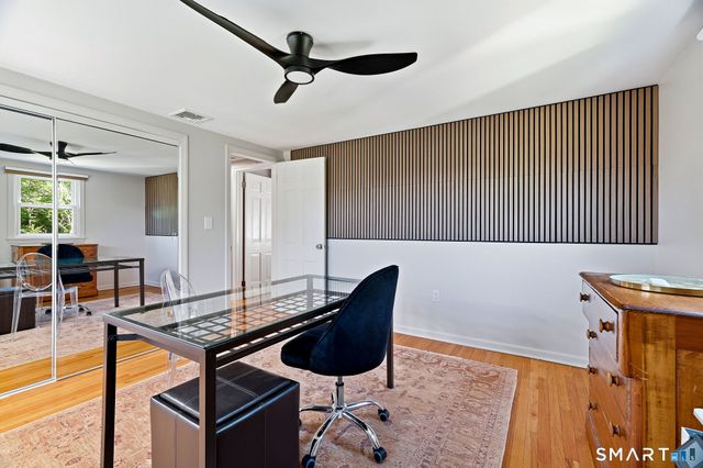 6 Jericho Drive, Old Lyme, CT 06371