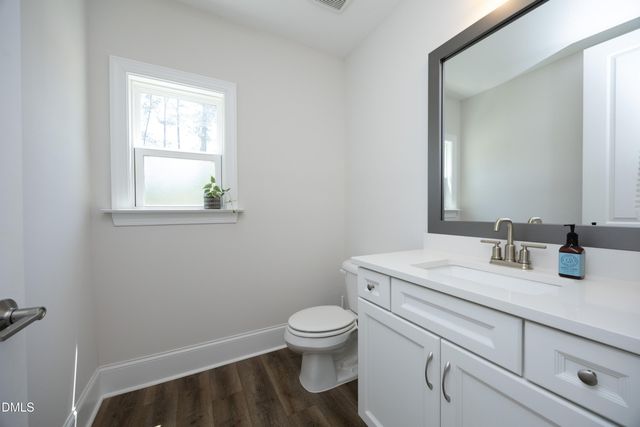 1612 Henley View Place, Apex, NC 27523