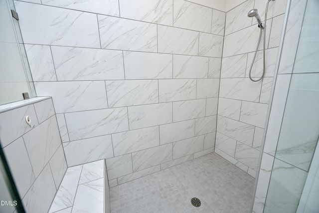 1612 Henley View Place, Apex, NC 27523