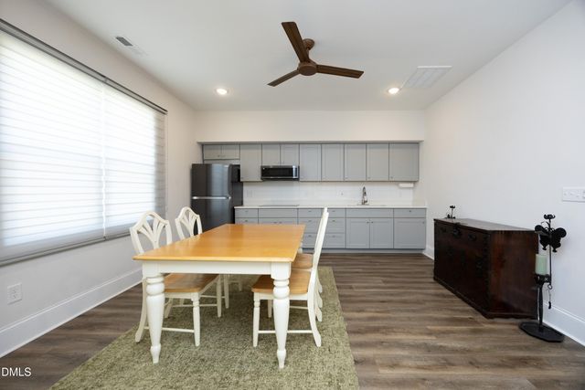 1612 Henley View Place, Apex, NC 27523