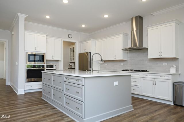 1612 Henley View Place, Apex, NC 27523