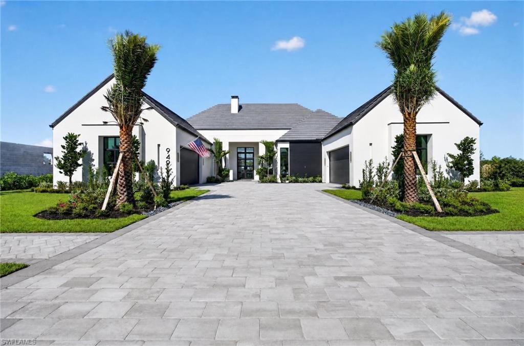 949 Chimney Rock RD, NAPLES, FL 34120 — exterior