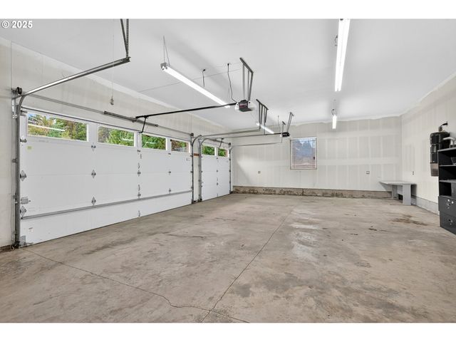 16025 Sw HILLSBORO Hwy, Hillsboro, OR 97123