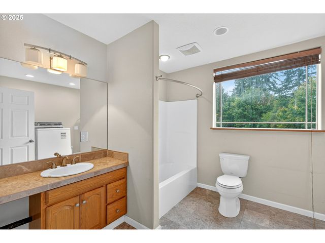 16025 Sw HILLSBORO Hwy, Hillsboro, OR 97123