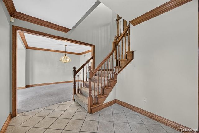 752 Englewood Drive, Rochester Hills, MI 48309