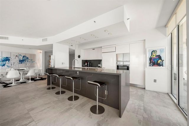 450 Alton Rd 1507, Miami Beach, FL 33139