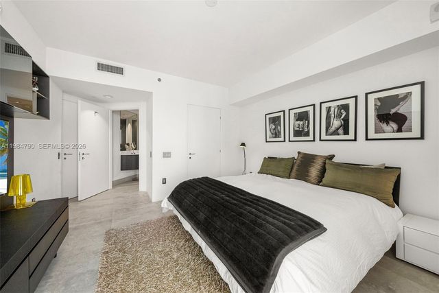 450 Alton Rd 1507, Miami Beach, FL 33139