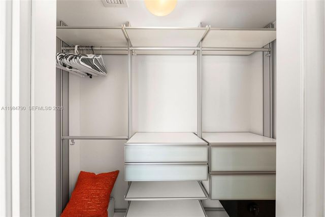 450 Alton Rd 1507, Miami Beach, FL 33139