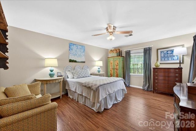 6826 Constitution Lane, Charlotte, NC 28210