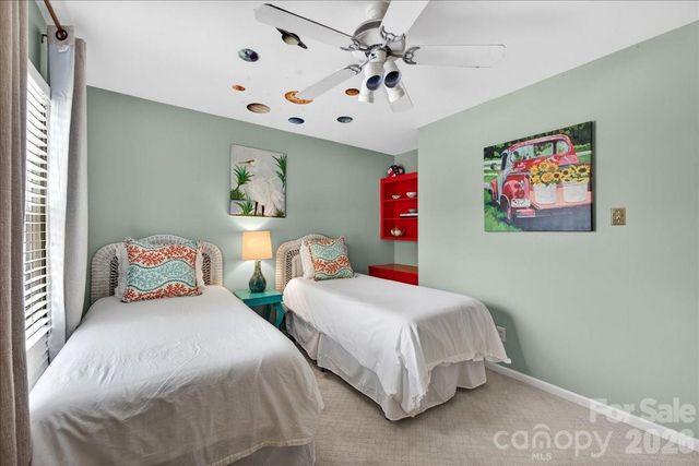 6826 Constitution Lane, Charlotte, NC 28210