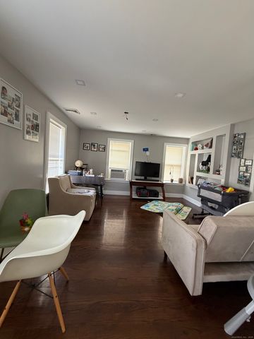 2964 State Street 2, Hamden, CT 06517