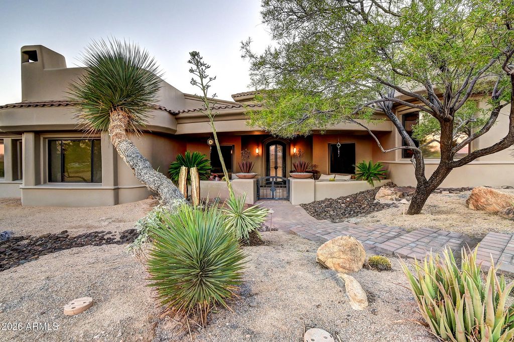 15202 N EAGLE FEATHER Ridge, Fountain Hills, AZ 85268 — photo 2