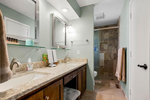 7206 Mastin Street, Merriam, KS 66203