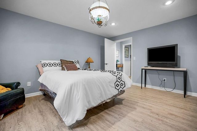 7206 Mastin Street, Merriam, KS 66203