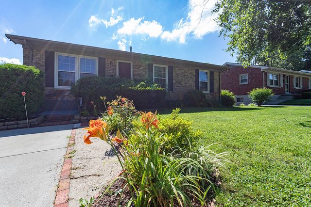 3516 Camelot Drive, Lexington, KY 40517