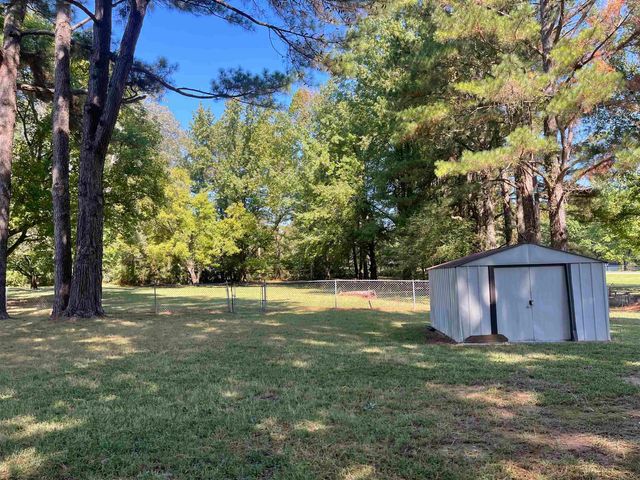 400 WHIPPOORWILL CIR, Millington, TN 38053
