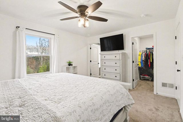 1296 BOWER RD, Shermans Dale, PA 17090