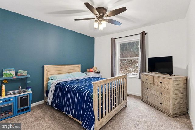 1296 BOWER RD, Shermans Dale, PA 17090