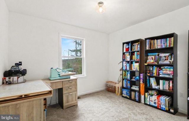 1296 BOWER RD, Shermans Dale, PA 17090