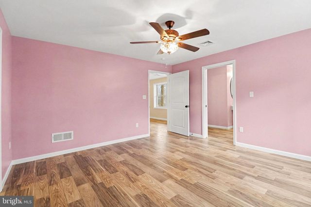 1296 BOWER RD, Shermans Dale, PA 17090