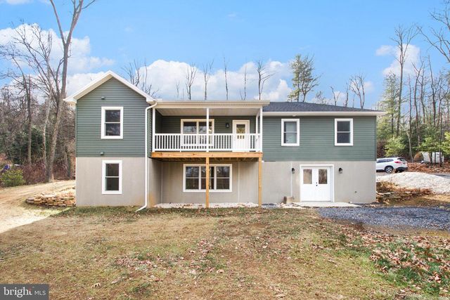 1296 BOWER RD, Shermans Dale, PA 17090