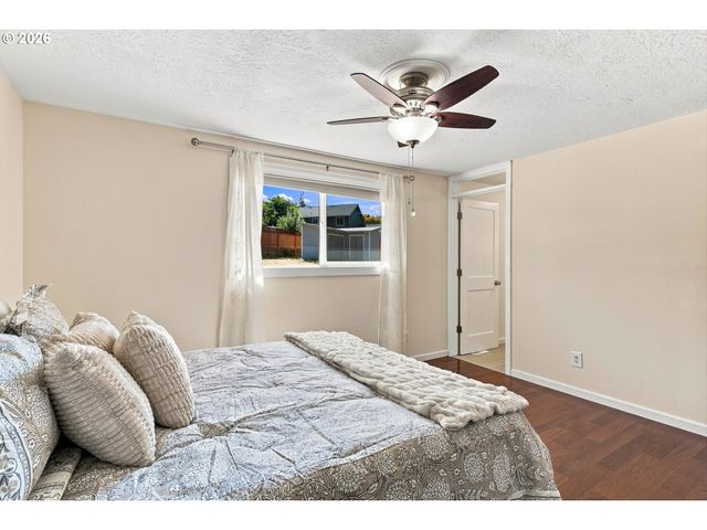 14968 Sw APRIL Ct, Sherwood, OR 97140
