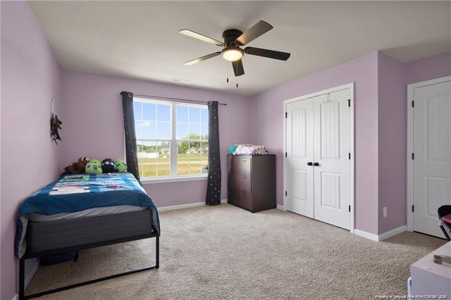 6132 Shannon Woods Way, Hope Mills, NC 28348