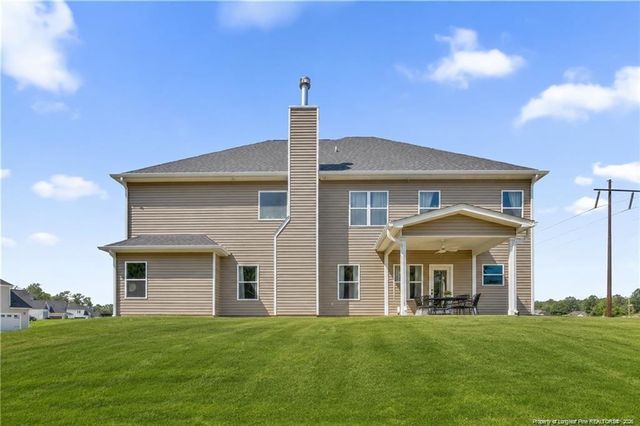 6132 Shannon Woods Way, Hope Mills, NC 28348