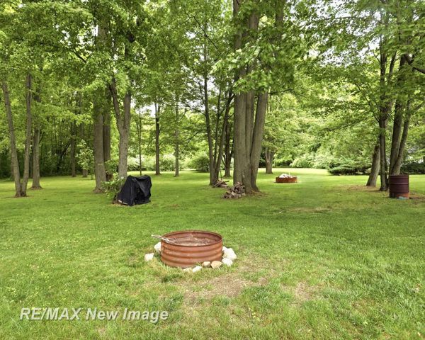 8385 Canada Road, Birch Run Twp, MI 48415