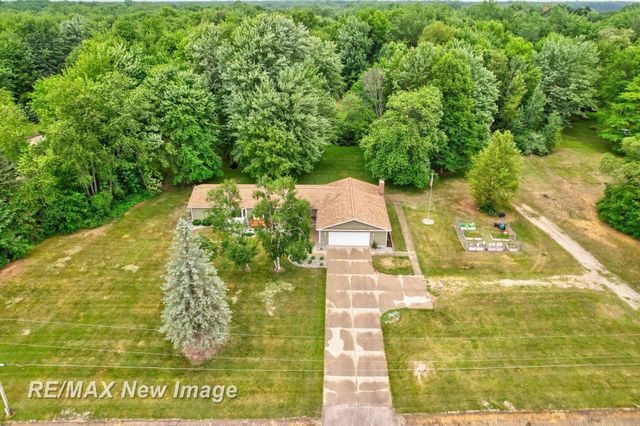 8385 Canada Road, Birch Run Twp, MI 48415