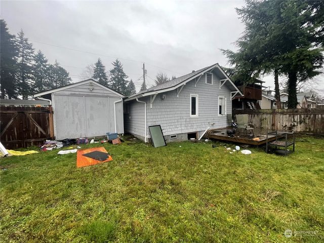 7632 S D Street, Tacoma, WA 98408