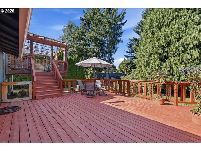 2160 Se PALOMA Dr, Gresham, OR 97080