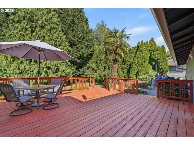 2160 Se PALOMA Dr, Gresham, OR 97080