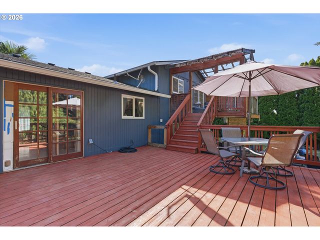 2160 Se PALOMA Dr, Gresham, OR 97080