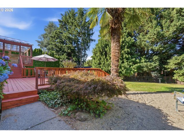 2160 Se PALOMA Dr, Gresham, OR 97080