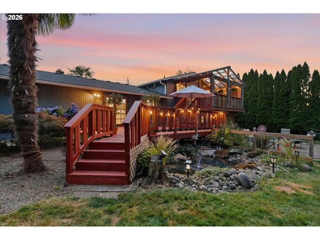 2160 Se PALOMA Dr, Gresham, OR 97080