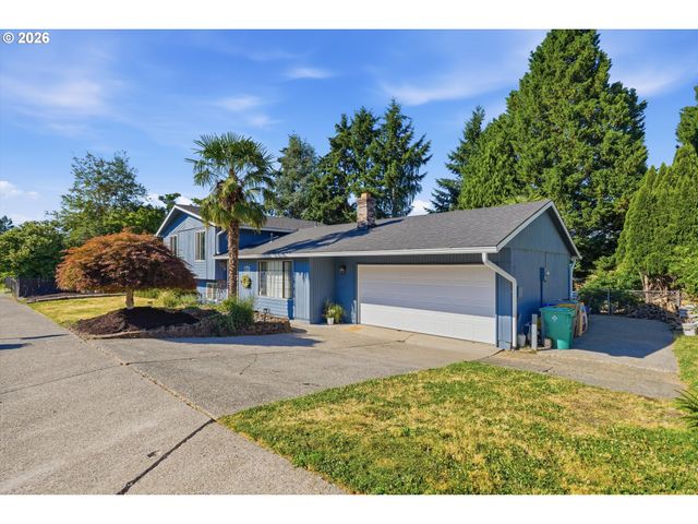 2160 Se PALOMA Dr, Gresham, OR 97080