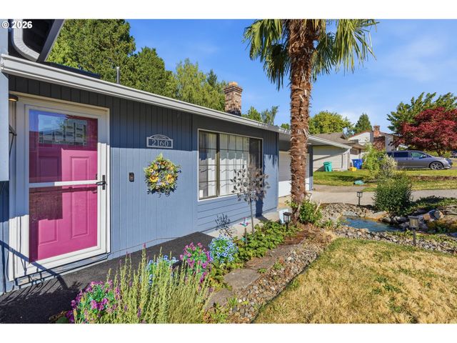 2160 Se PALOMA Dr, Gresham, OR 97080