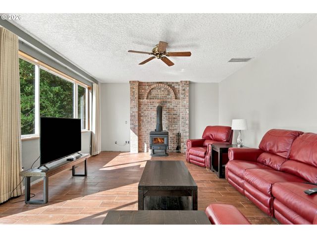 24500 Ne LIBERTY Dr, Battle Ground, WA 98604