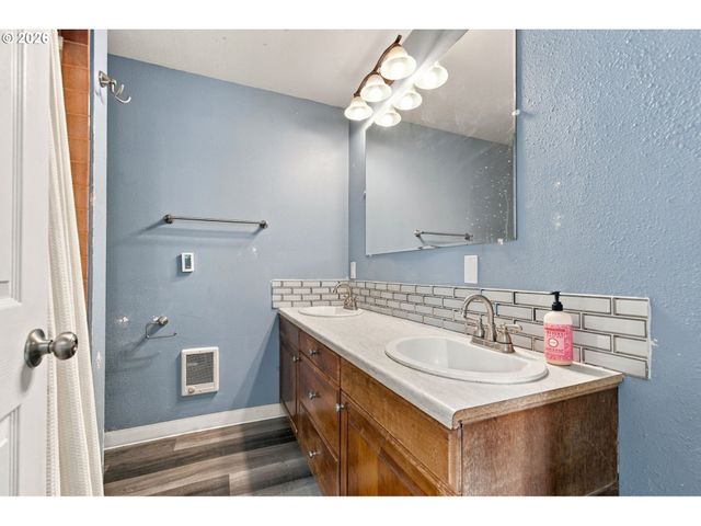 24500 Ne LIBERTY Dr, Battle Ground, WA 98604