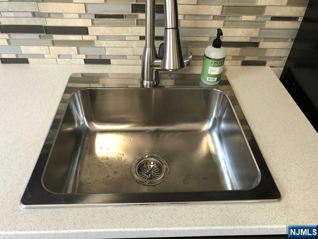 2205 N Central Road 5A, Fort Lee, NJ 07024