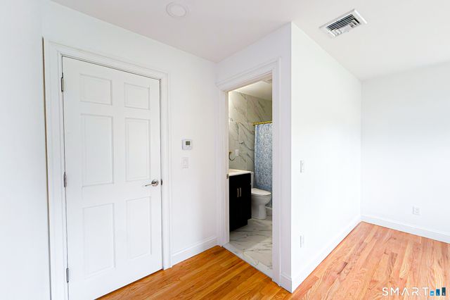 34 River Street, East Haven, CT 06512