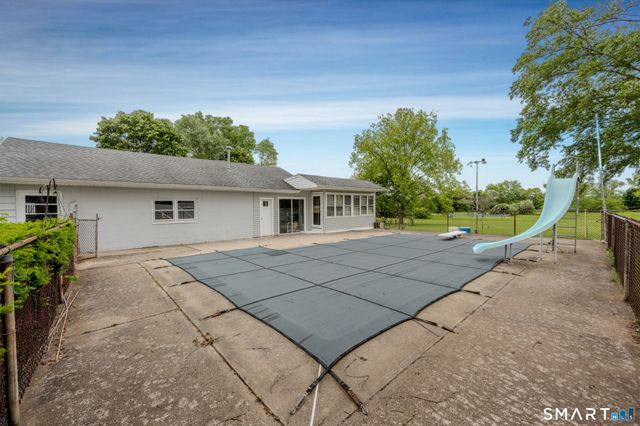 34 River Street, East Haven, CT 06512