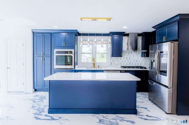 34 River Street, East Haven, CT 06512