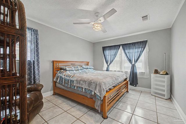 1200 Cheyenne Cir, Pensacola, FL 32505
