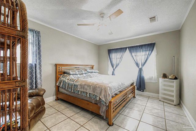 1200 Cheyenne Cir, Pensacola, FL 32505