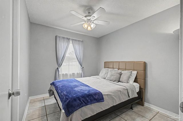 1200 Cheyenne Cir, Pensacola, FL 32505