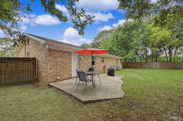 1200 Cheyenne Cir, Pensacola, FL 32505