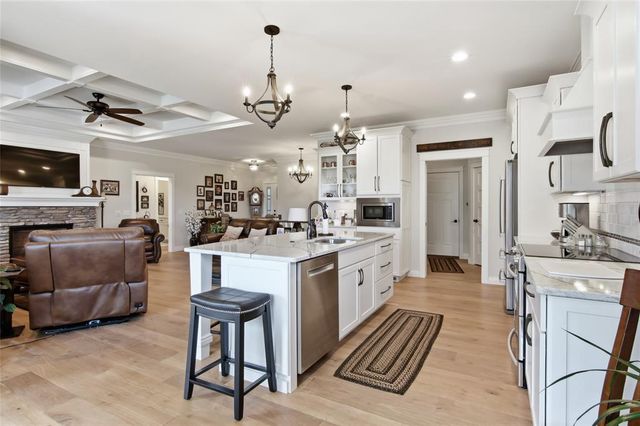 4227 Harless Road, Eau Claire, WI 54701
